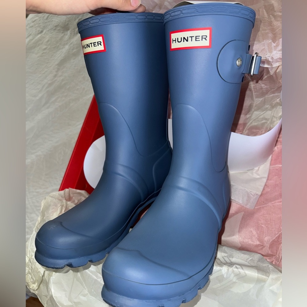 HUNTER Short Gill Wave Rain Boots (Women’s 6)